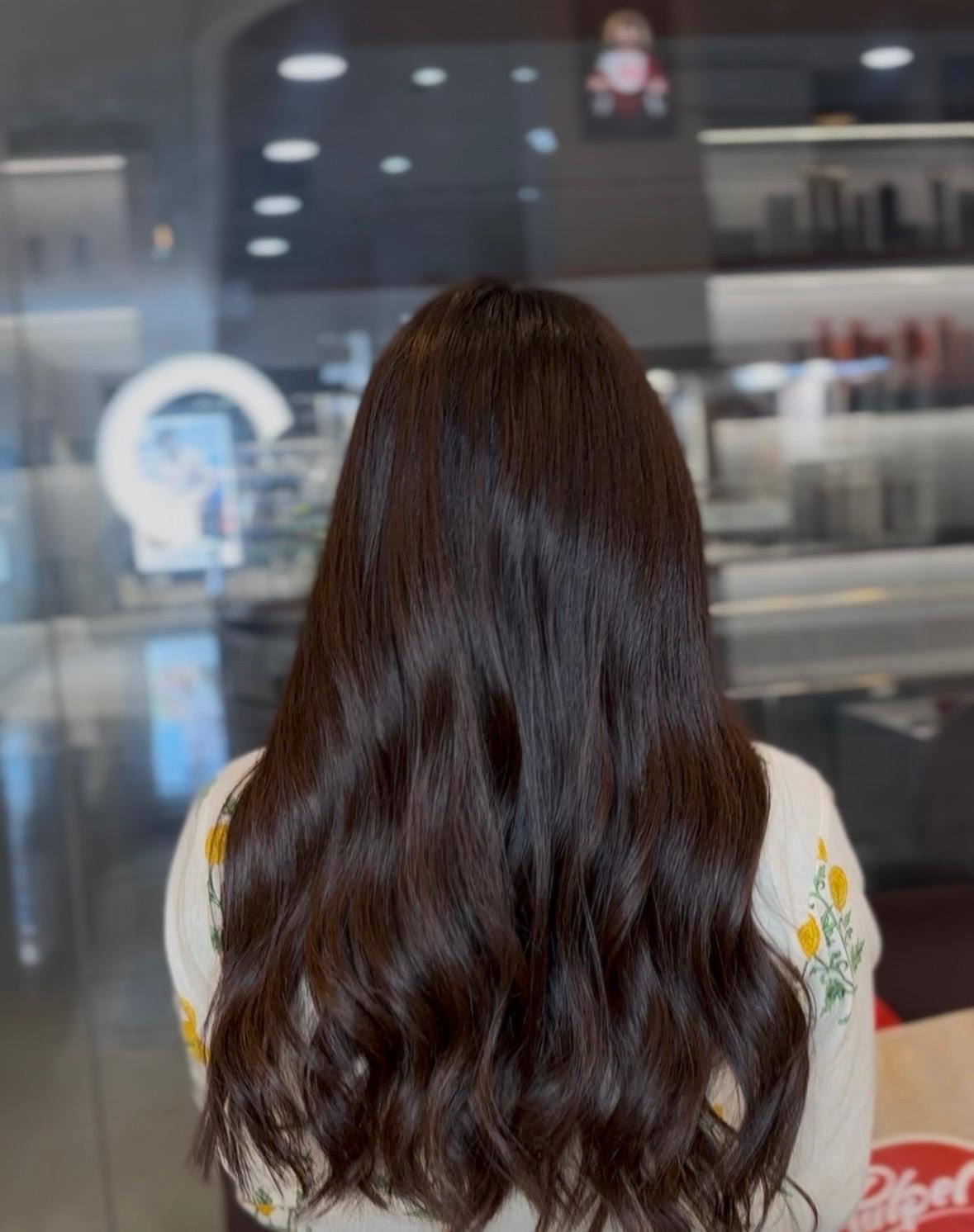 HAIR COLOUR
